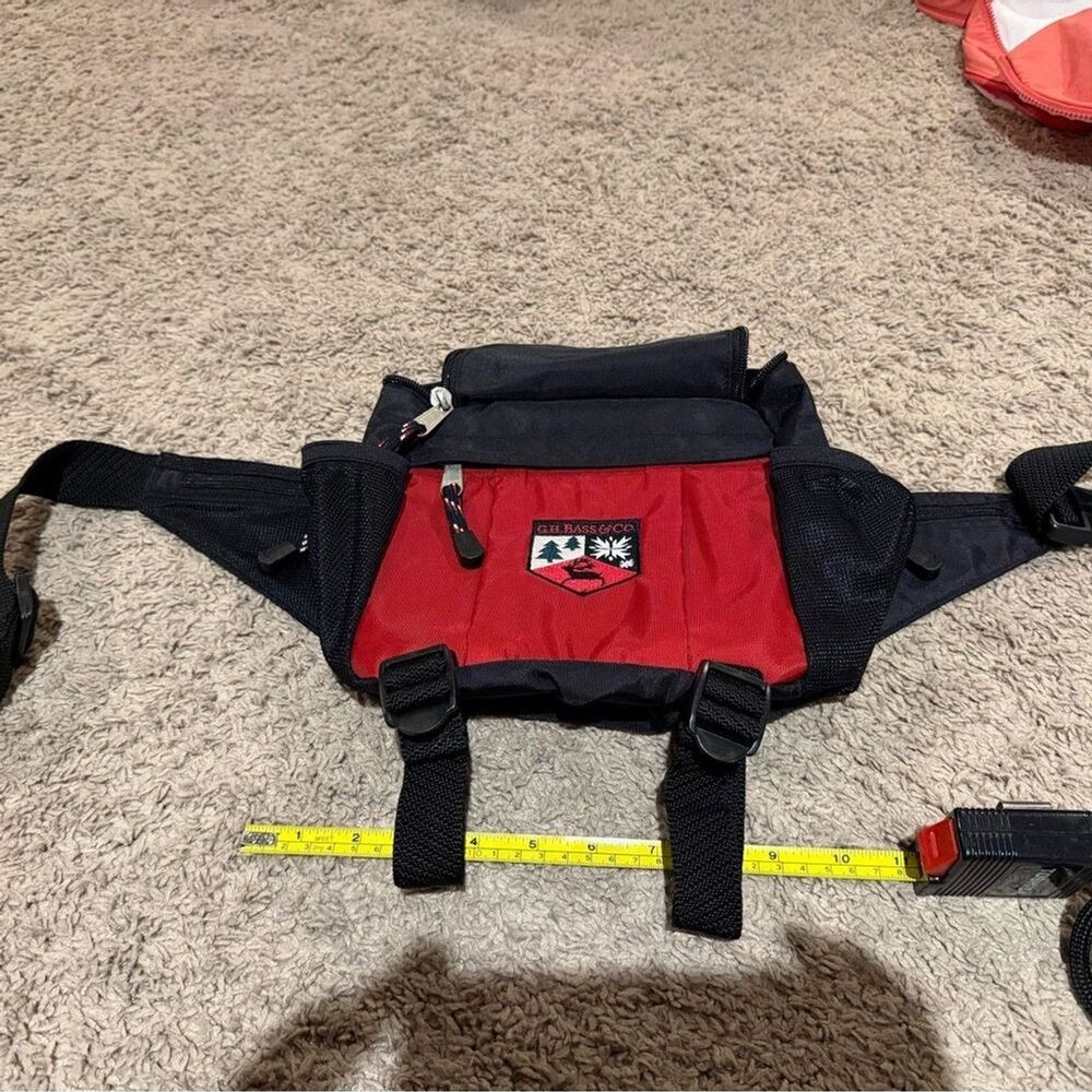 G.H. Bass & Co. Forest Hiking Fanny pack